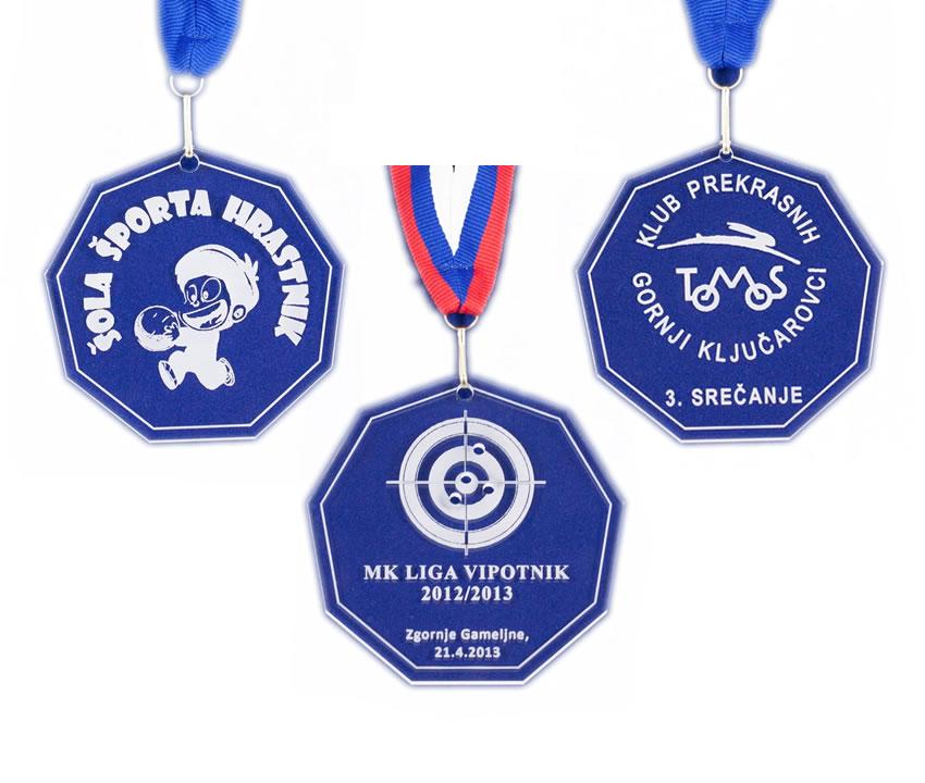 Medalje pleksi večkotne